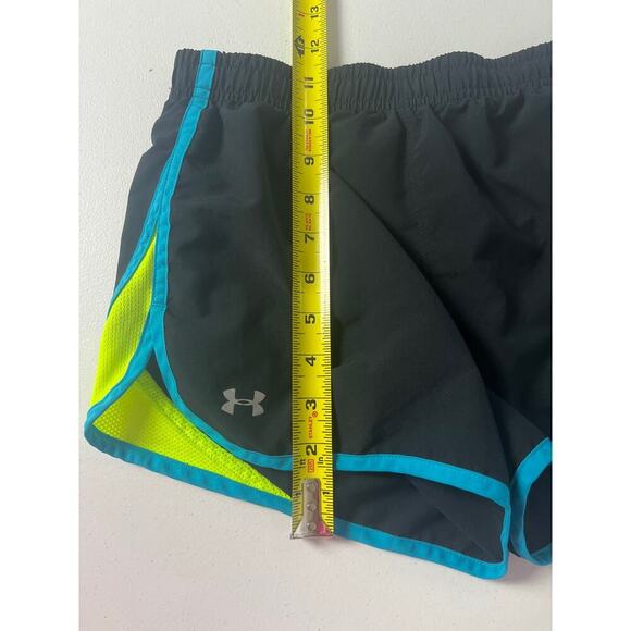 Under Armour Running Shorts Women - Picture 7 of 7
